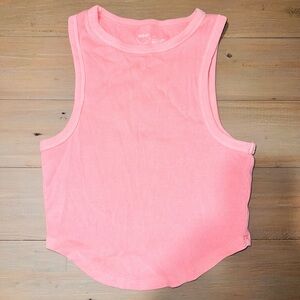 Aerie Curved Cropped Tank